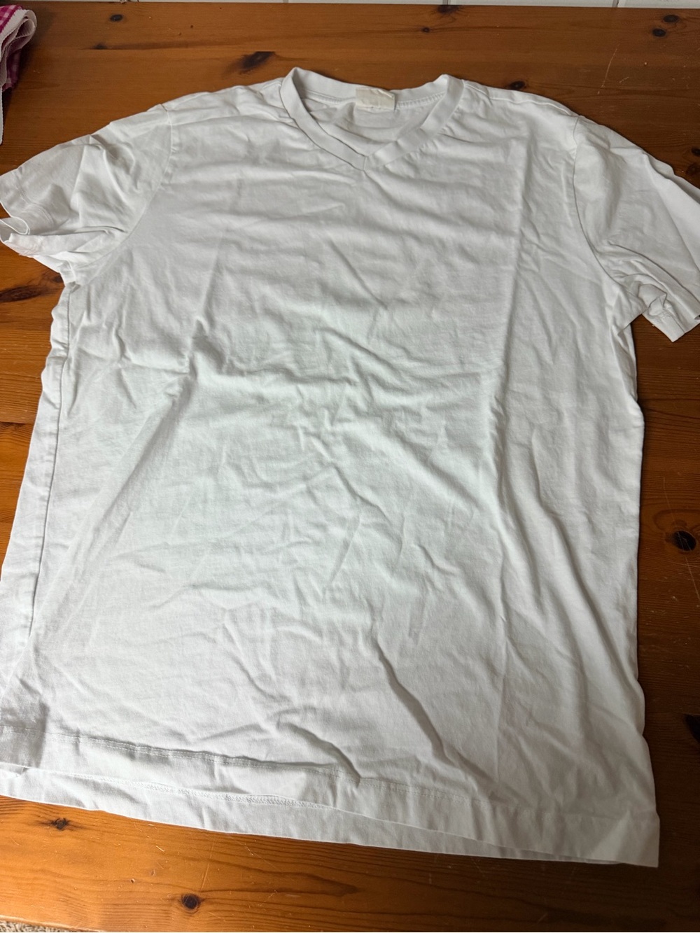 Mango Men's White V-Neck Short Sleeve Tee